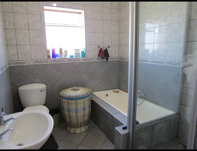 3 BEDROOM DUPLEX FOR SALE IN GROBLERPARK